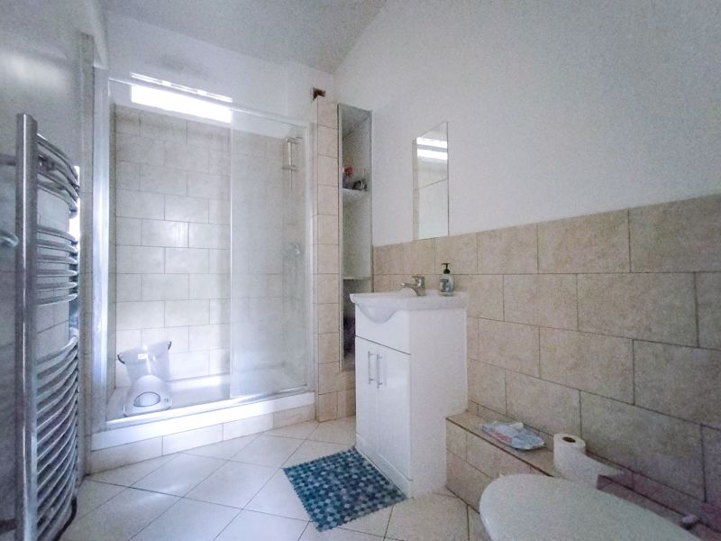 Photo 9- click for photo gallery